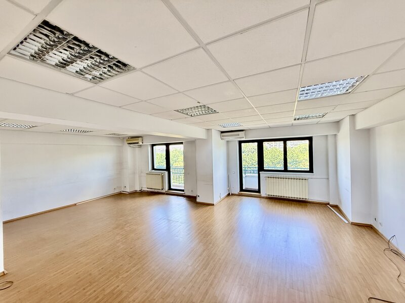 Piata Unirii, spatiu de birouri premium, 4 birouri, Sitraco Center.