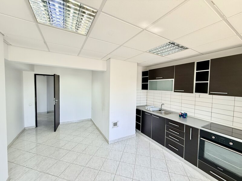 Piata Unirii, spatiu de birouri premium, 4 birouri, Sitraco Center.